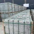 Гранитная брусчатка пилено-колотая Грей верх колотый