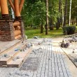 Гранитная брусчатка пилено-колотая Исетское верх колотый