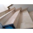 Лестница из мрамора Crema Marfil